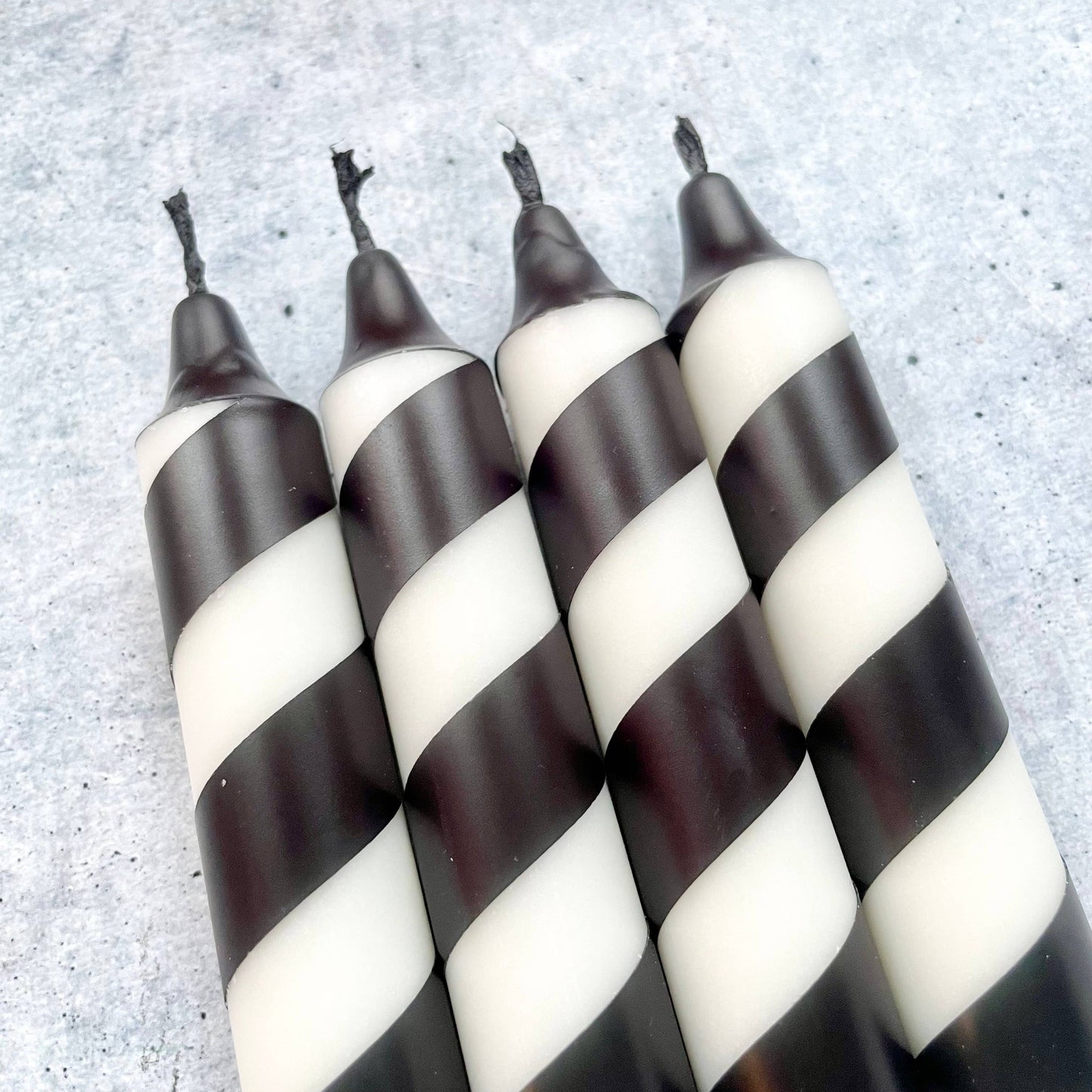 Dip Dye Kerzen | Swirl schwarz-weiß | 4er Set