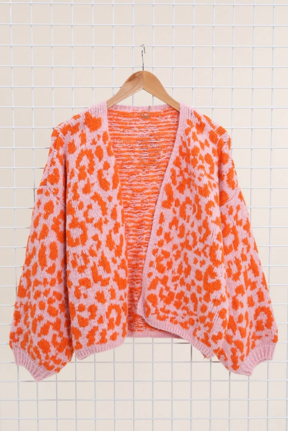 Strickjacke Artikelnummer 50816: Grau