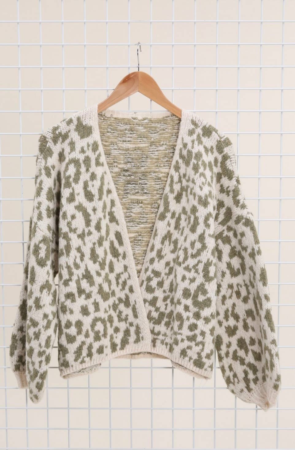 Strickjacke Artikelnummer 50816: Grau
