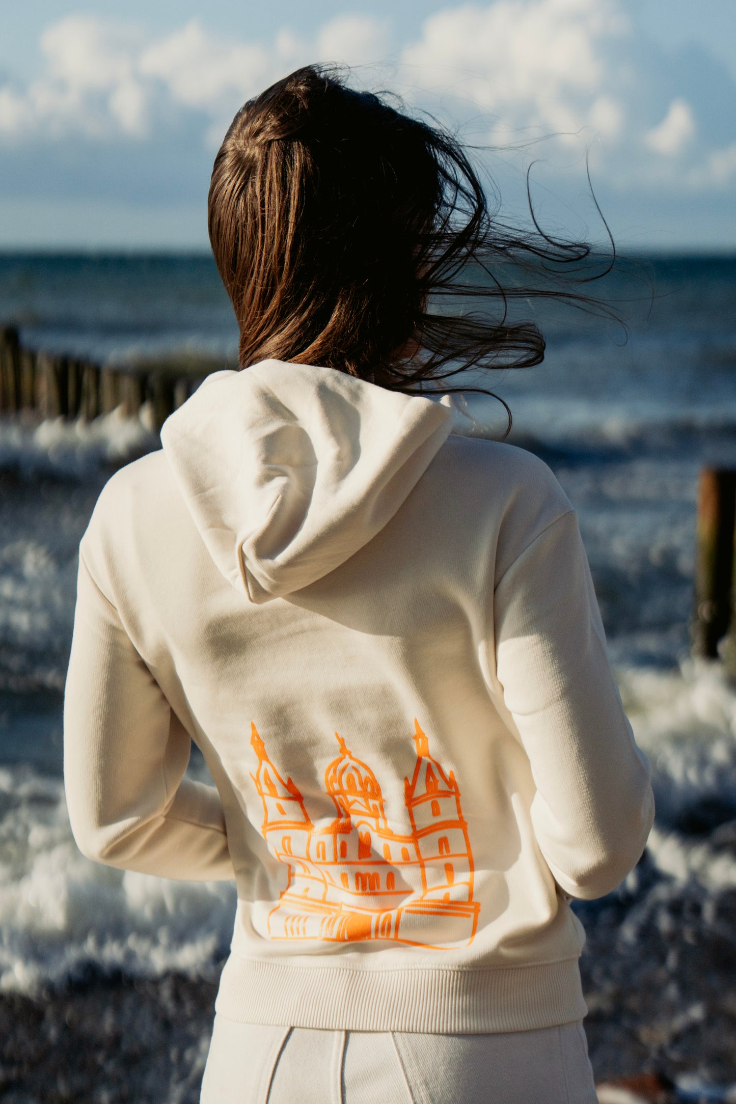 Schweriner Schloss Hoodie Sunrise Cream