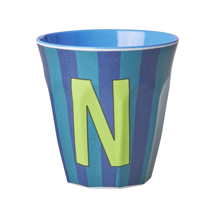 Buchstaben Becher 'N'