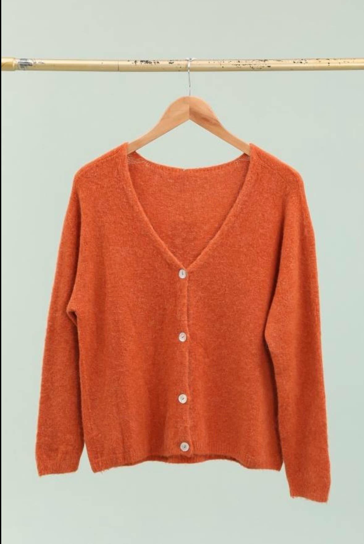 ALPACA Strickjacke mit V-Ausschnitt REF 1026: JEANS