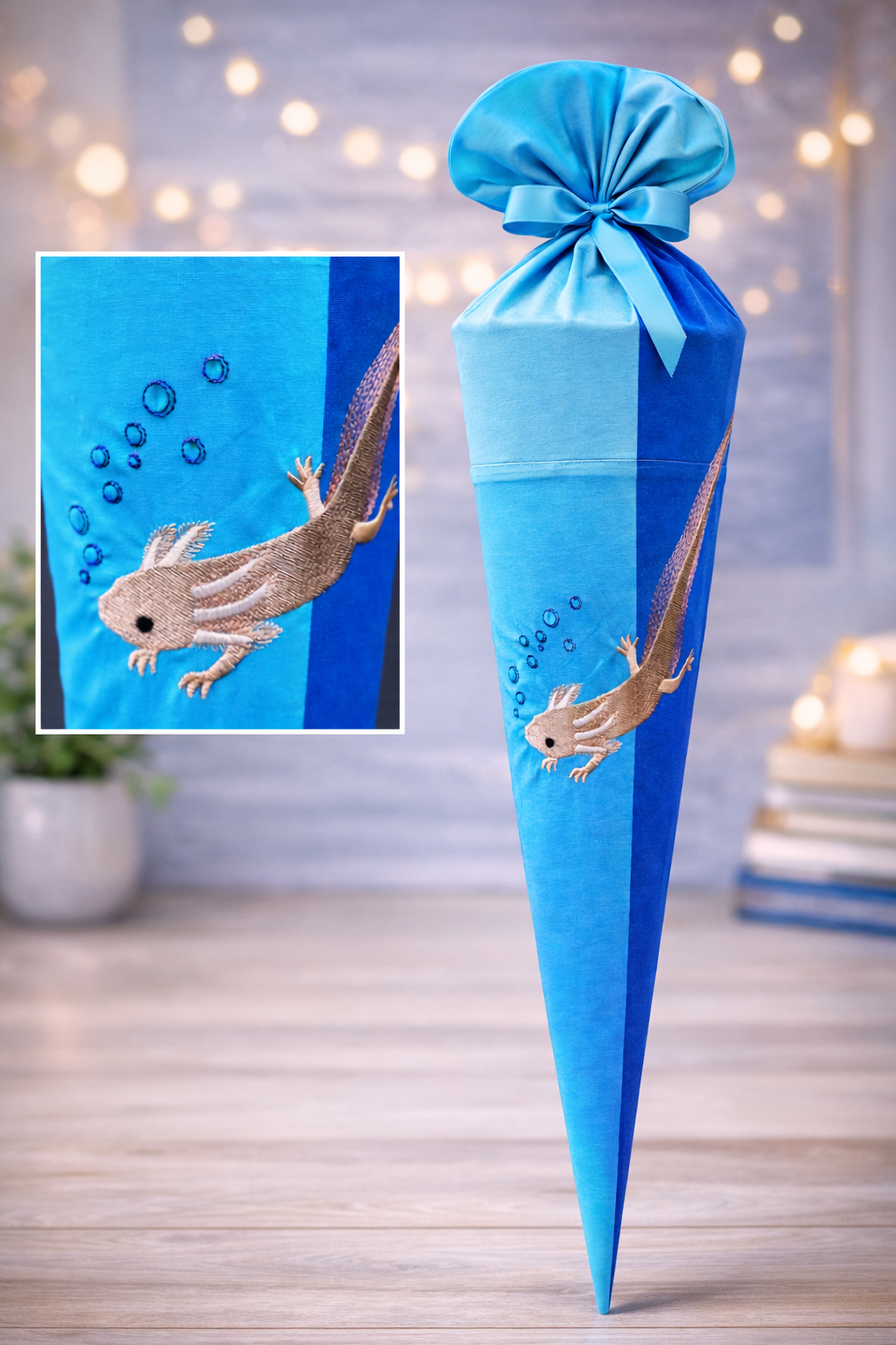 SCHULTÜTE "AXOLOTL" MIT PAPPKEGEL