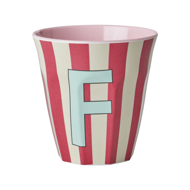 Buchstaben Becher 'F'