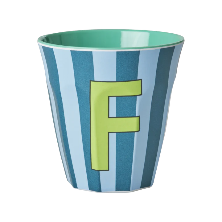 Buchstaben Becher 'F'