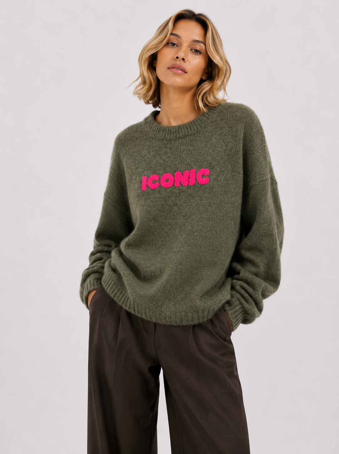 Pullover ICONIC uni – Premium-Kollektion bestickter Strickware - AP197: Blau / Standardmäßig / Eine Größe