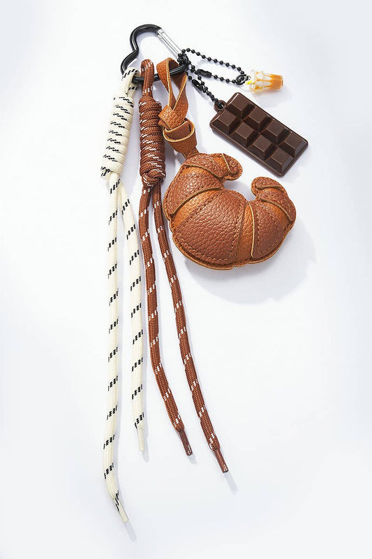 Taschenanhänger und Schlüsselanhänger Croissant PC37: Kamel / Synthetisch