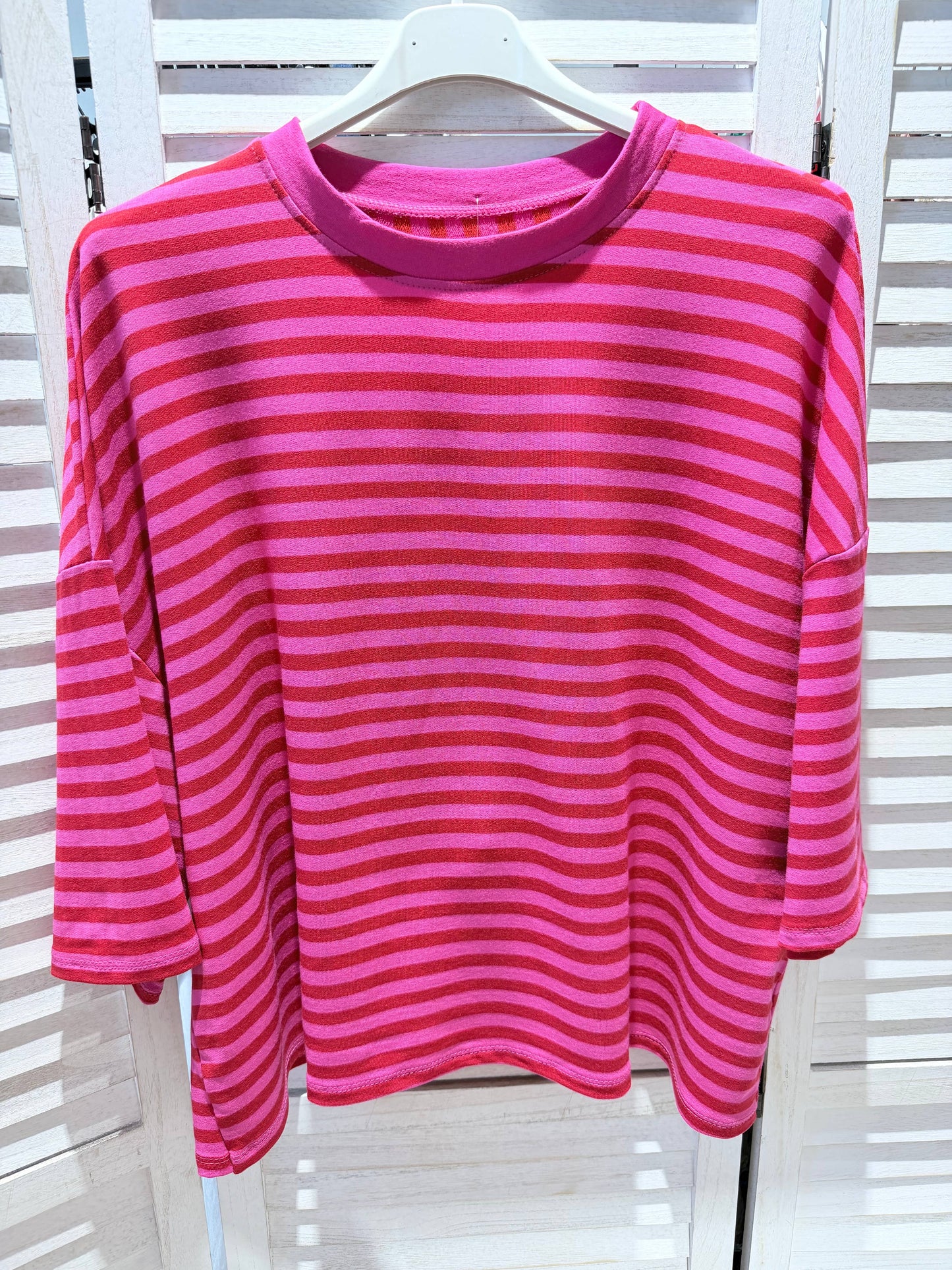 Gestreiftes T‑Shirt zum Binden am Rücken: Rosa / SIE