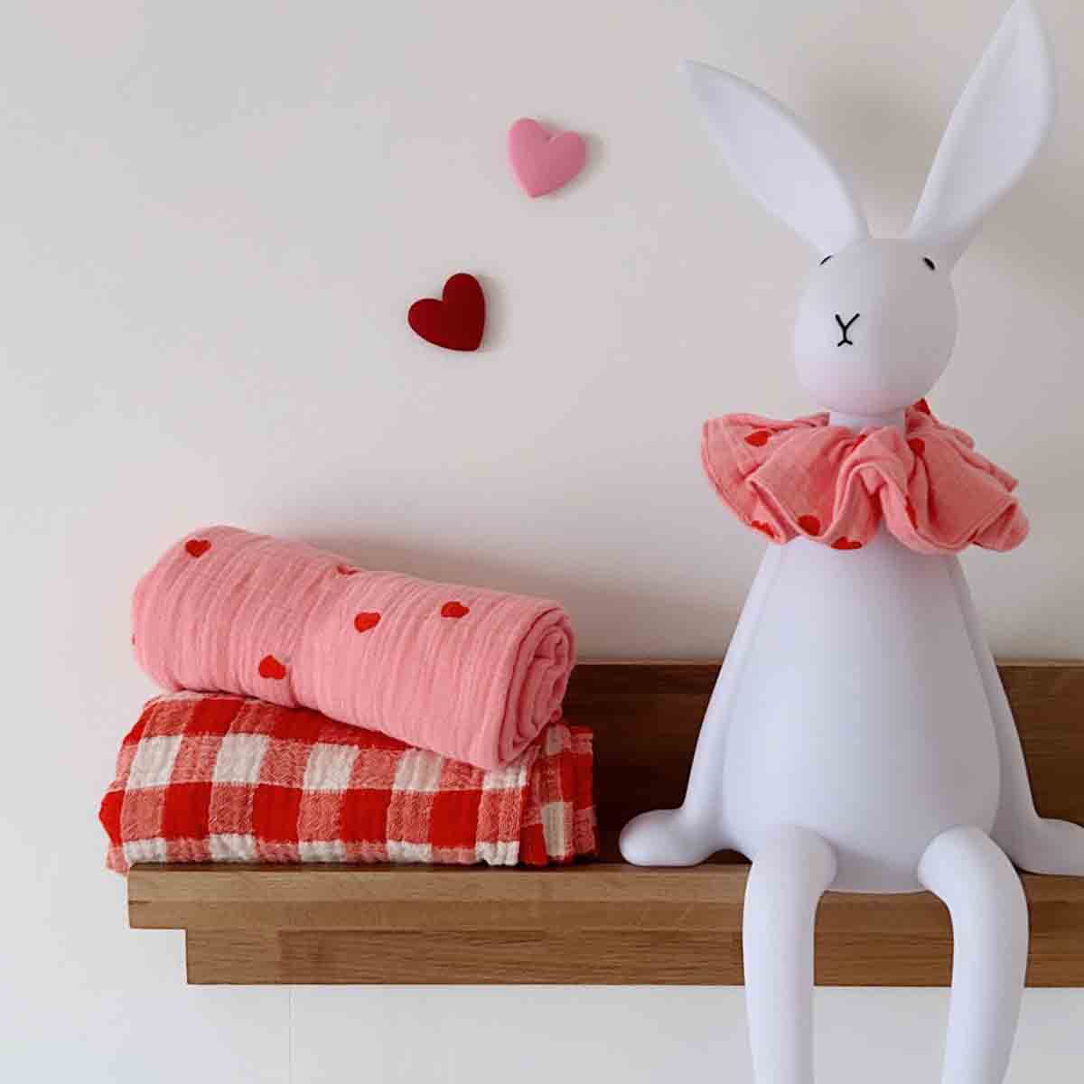 BIANCA Pucktuch mit Herz- und Flamingo-Motiv: FLAMINGO / HERZ / L 110*110