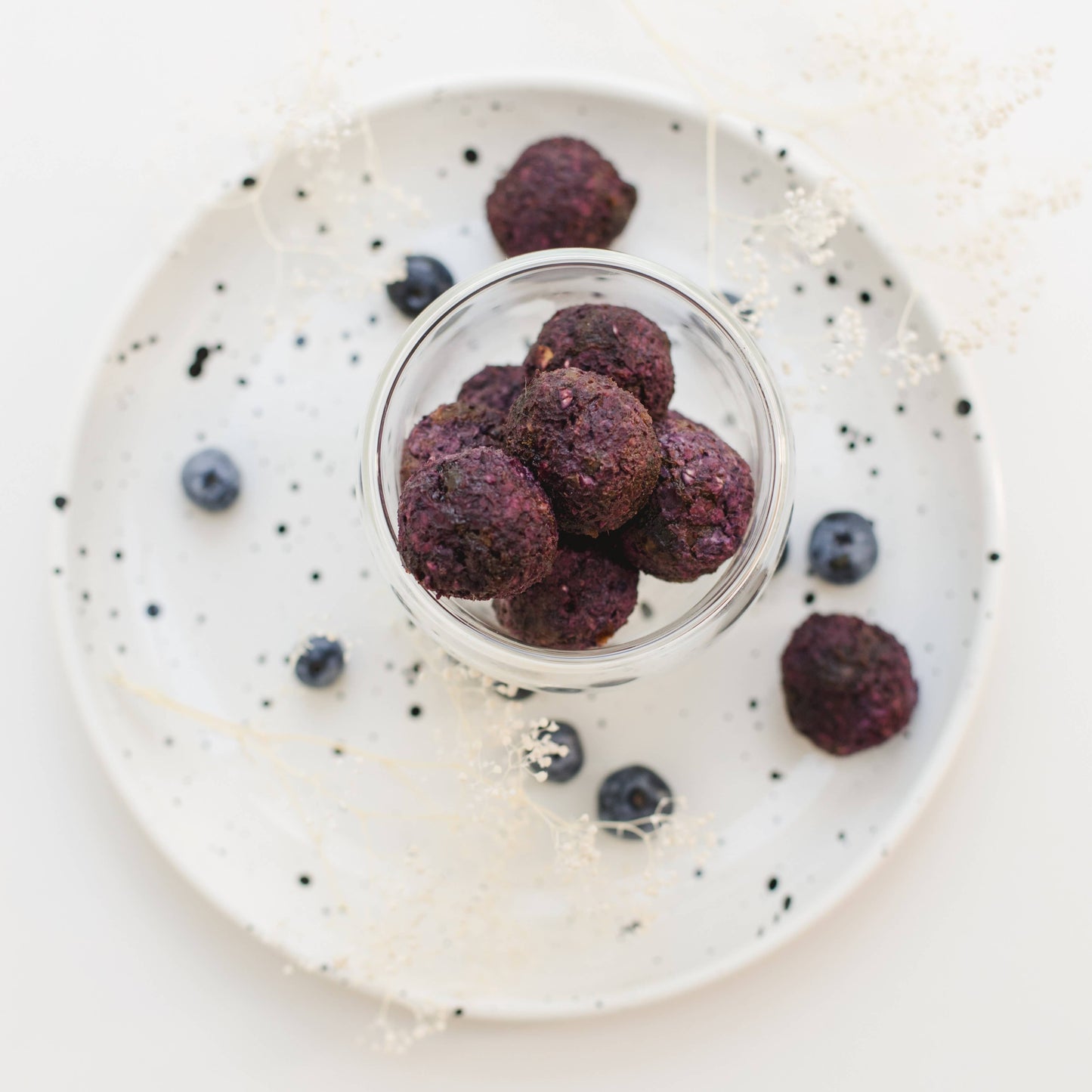 Vitamin-Mischung Still-Kugeln mit Blaubeeren