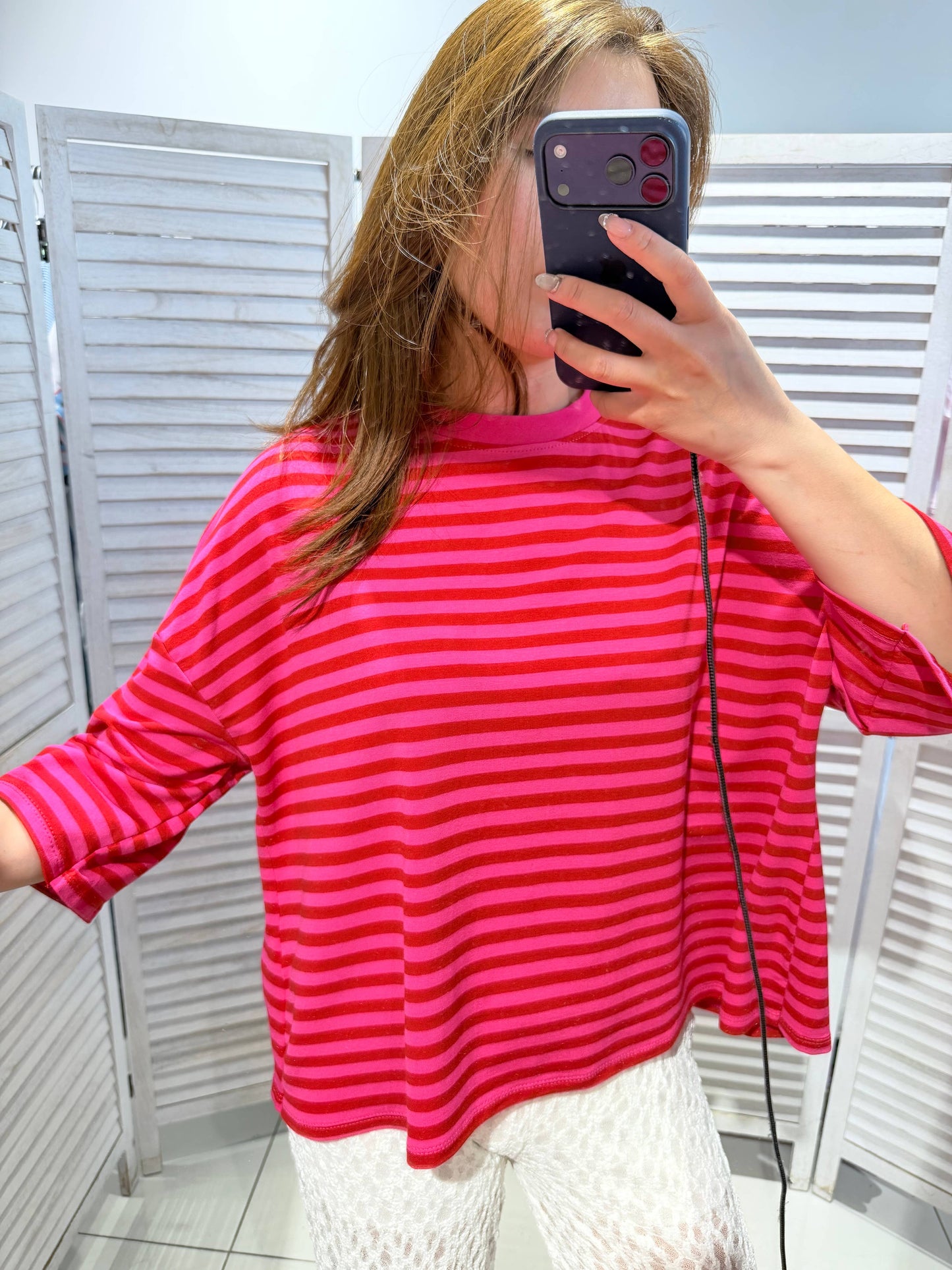 Gestreiftes T‑Shirt zum Binden am Rücken: Rosa / SIE