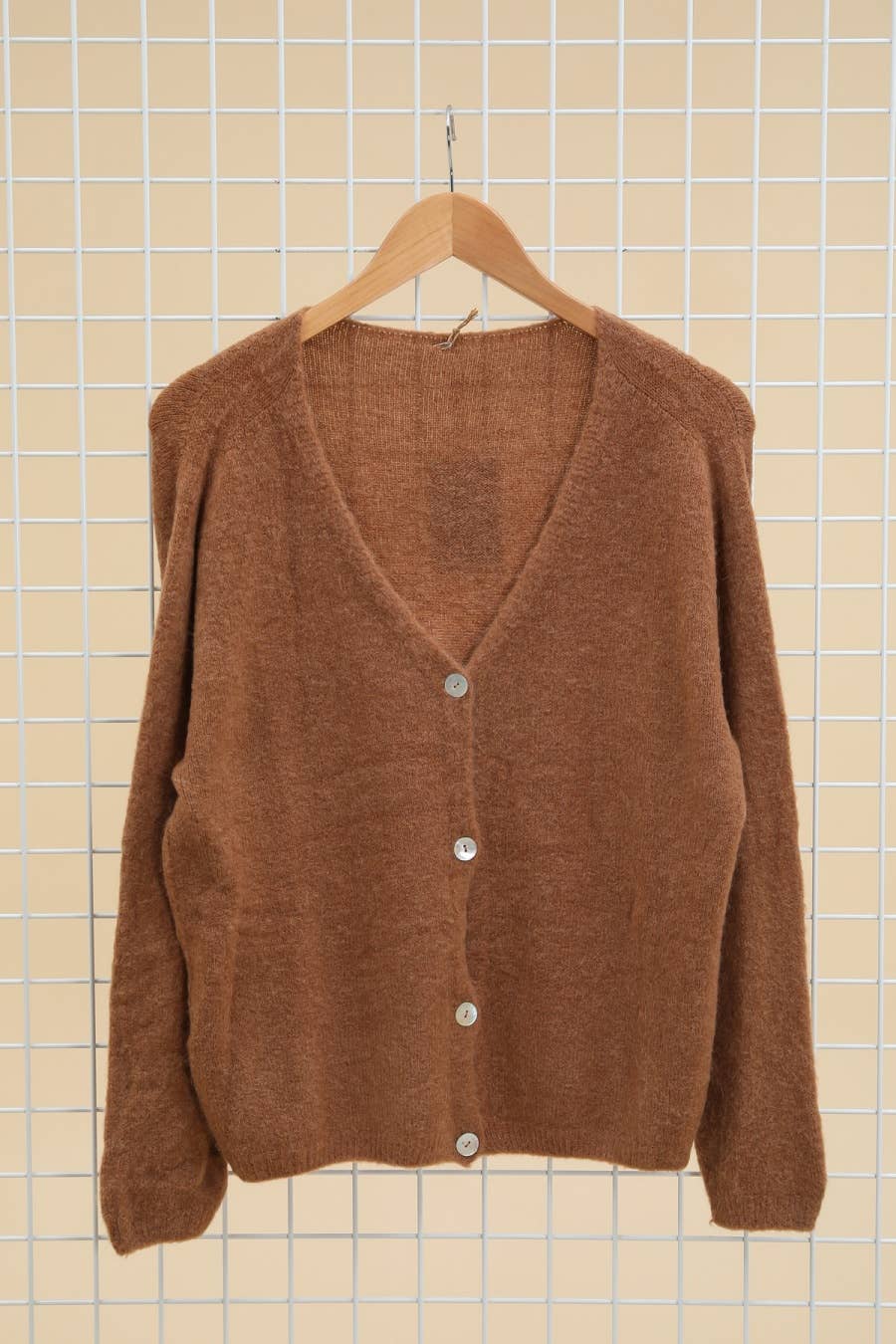 ALPACA Strickjacke mit V-Ausschnitt REF 1026: JEANS