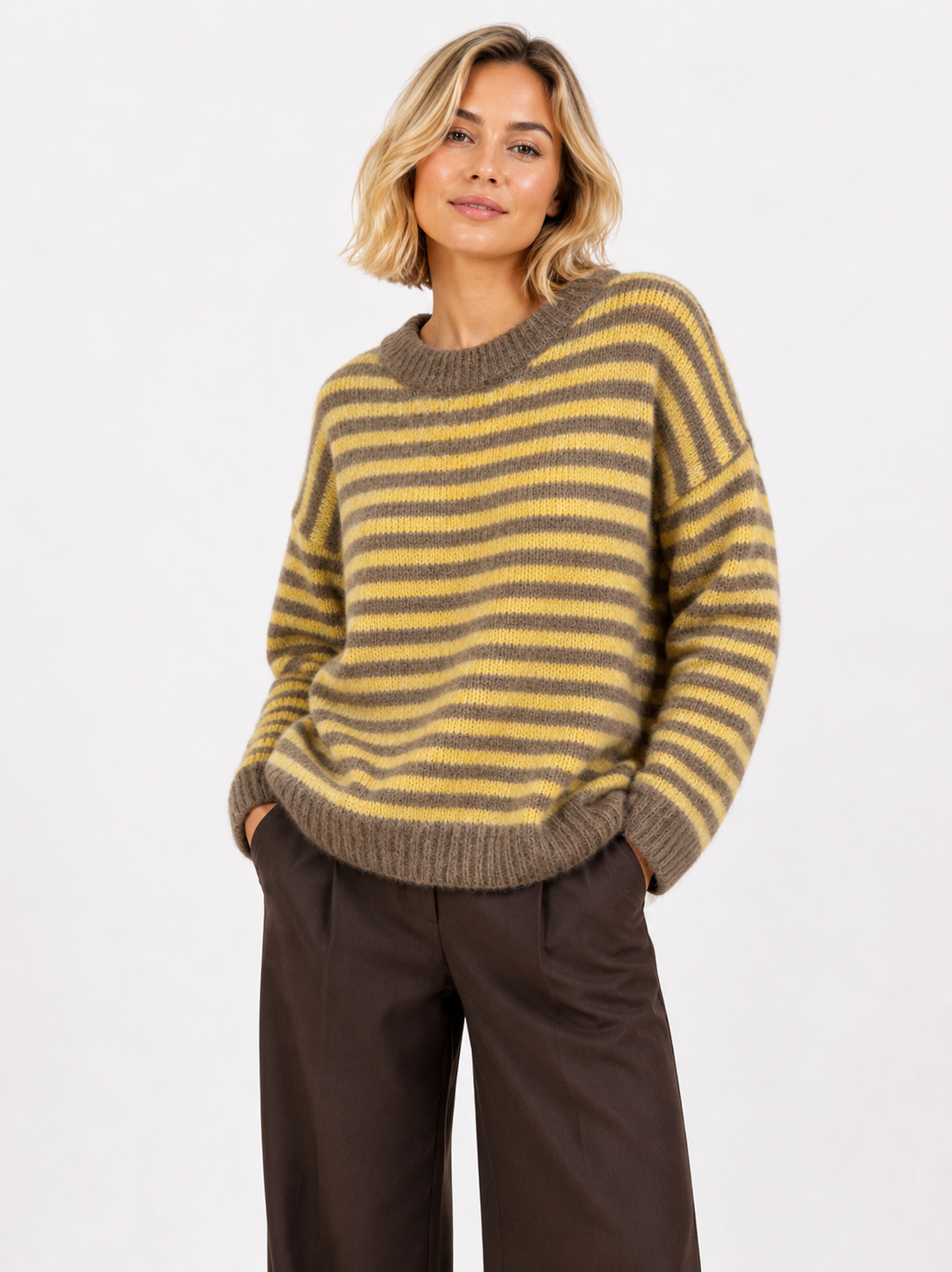 Gestreifter Strickpullover – Zeitlose Kollektion AP195: Bordeaux / Standardmäßig / Eine Größe