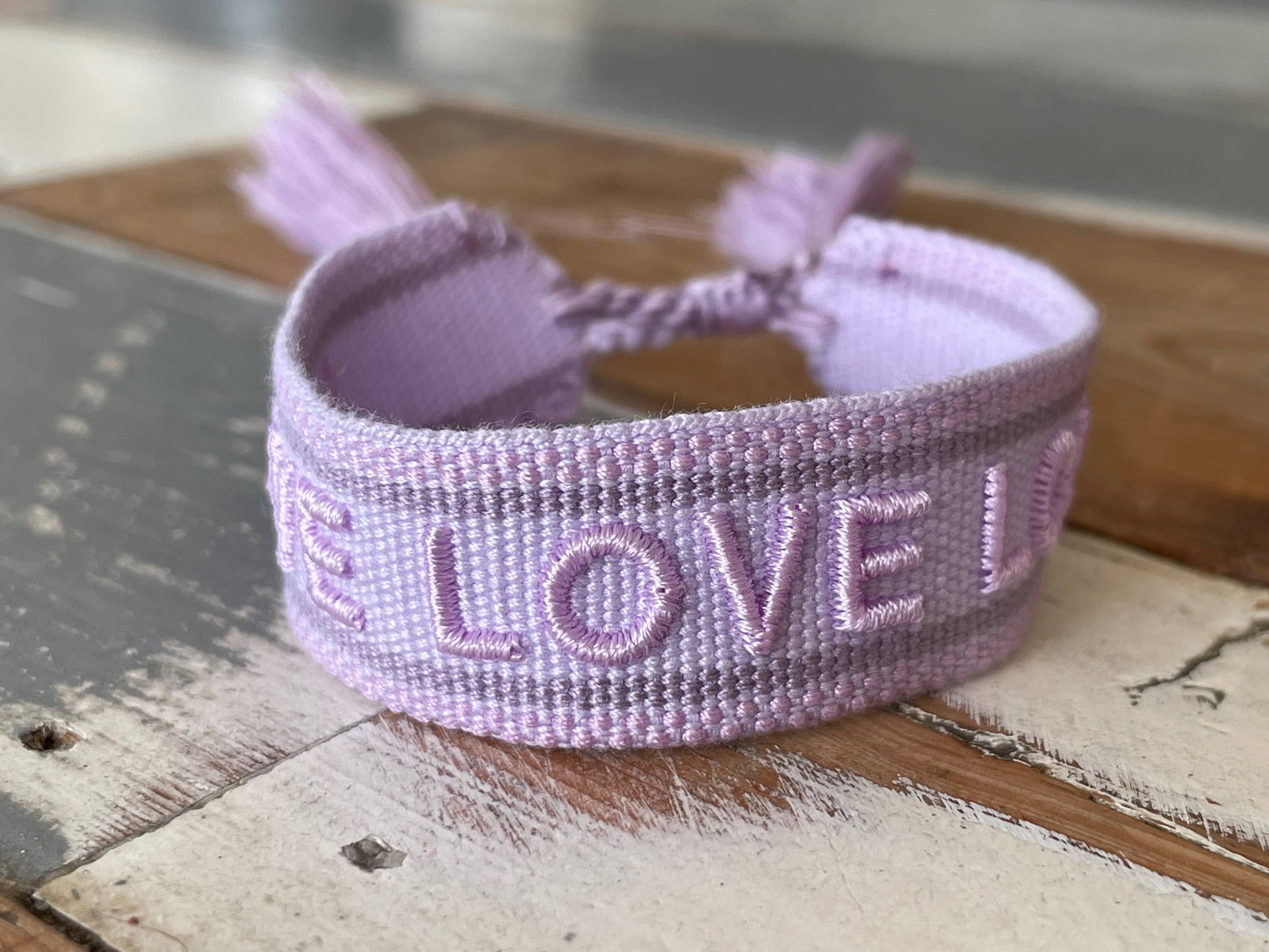 LOVE LOVE LOVE Statement Armband gewebt, bestickt