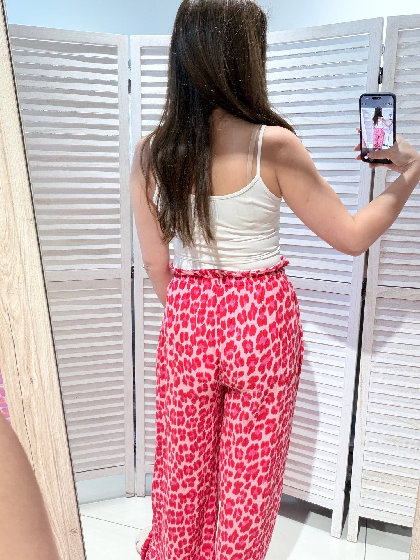 Weite Hose mit geflecktem Print: Bunt / SIE