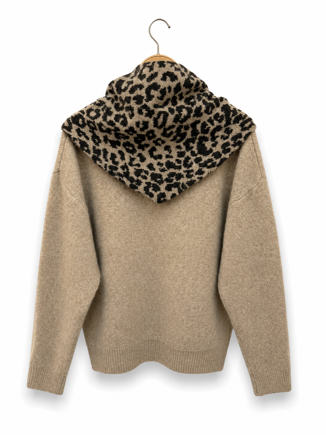 Pullover aus weichem Strick mit integriertem Leoparden-Schal AP191 CAMEL: Braun / Standardmäßig / Eine Größe