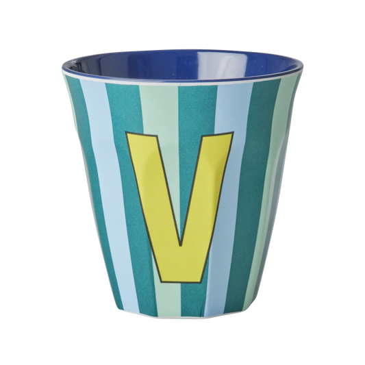 Buchstaben Becher 'V'